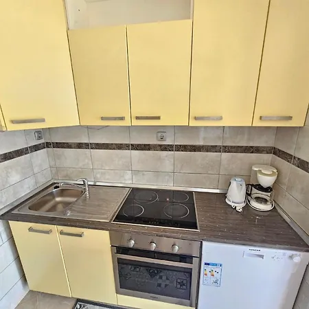 Apartamento Fuer 2 Persmit Balkon